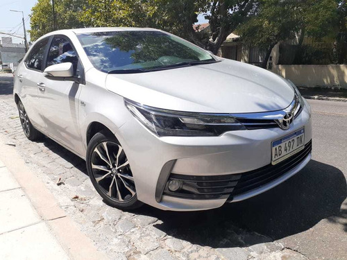 Toyota Corolla 2017 1.8 Se-g - Financio/permuto
