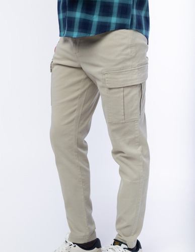 Pantalón Tipo Chino Con Bolsillos De Cargo Para Hombre