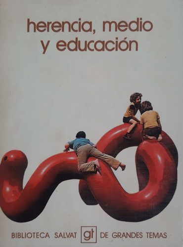 Herencia, Medio Y Educación Salvat  Buen Estado #