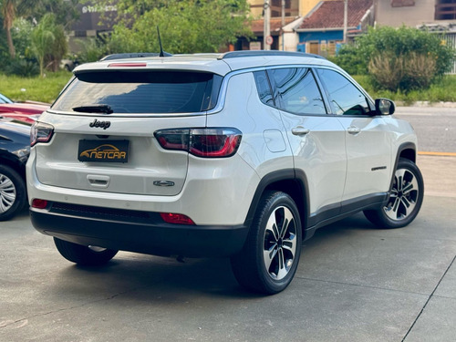 Jeep Compass LONGITUDE 2.0 4x2 Flex 16V Aut.