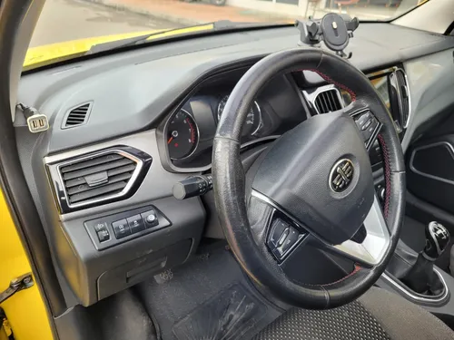 Taxi Faw R7 Suv 1.6