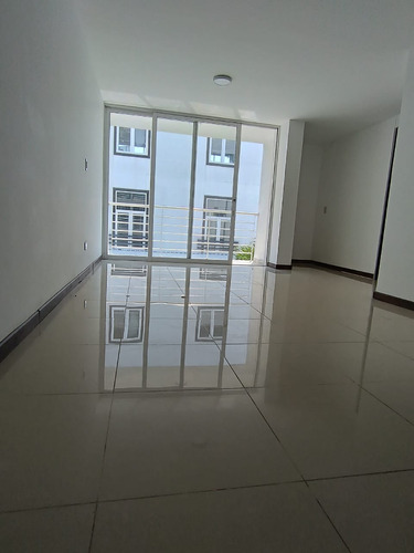 Apartamento En Venta En Cali El Ingenio Iii. Cod 15697