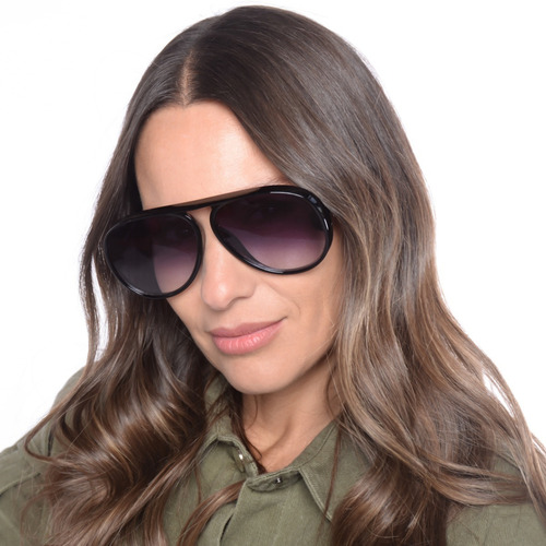 Imagen 2 de 6 de Gafas De Sol Infinit By Pampita Helsinki Negro Gris Degradé