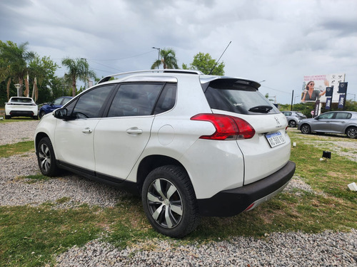 Peugeot 2008 1.6 Feline Tip