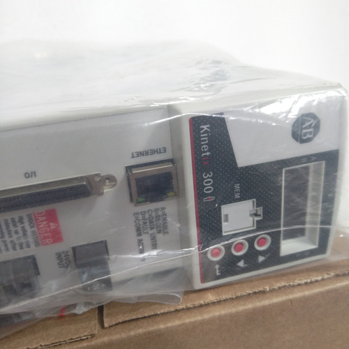 Allen-bradley Kinetix 300 2097-v32pr0 Com Garantia.