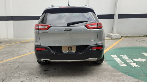 Imagen 9 de 15 de Jeep Cherokee 2017 Limited Plus