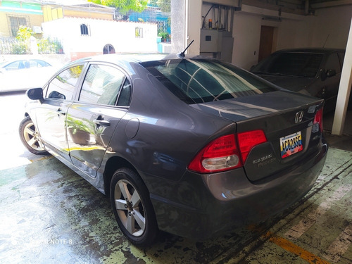 Honda Civic (blindado)