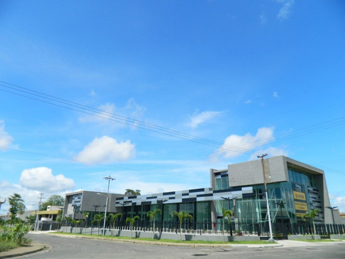 Imagen 4 de 24 de Local En Venta Y Alquiler. ¿deseas Hacer La Mejor Inversión De Tu Vida? Venta Centro Comercial Nuevo Y Moderno En Puerto Ordaz , Oportunidad Única Al Mejor Precio