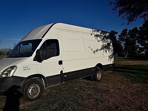Iveco Daily 3.0 Furgon 55c16 H3 155cv 17.2m3 3950 2011