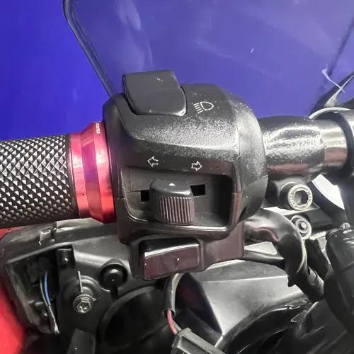 Yamaha R15 2016