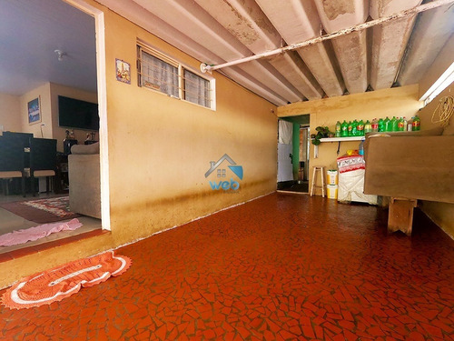 Imagem 5 de 25 de Ótima Oportunidade Para Você, Que Procura Uma Casa Com 2 Quartos E Edicula, Em Um Amplo Terreno Medindo 200m² De Área Total Em Uma Rua Tranquila No Cajuru E Com A Facilidade De Pod - Ca01656 - 701151