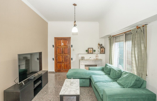 Venta Casa 3 Ambientes Ezpeleta