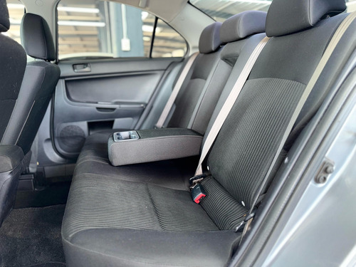 Mitsubishi Lancer 2.0 Es M At