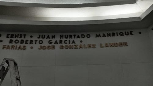 Imagen 9 de 10 de Somos Fabricantes De Avisos Corporeos Publicidad En General