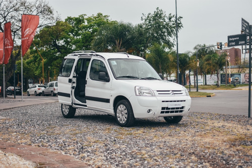 Imagen 2 de 10 de Citroen Berlingo Multispace Hdi 92 Xtr Am22.5