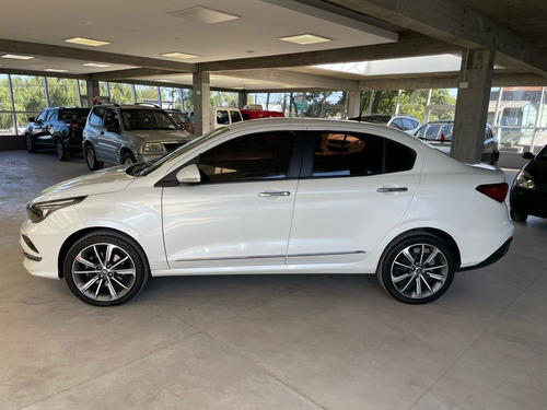 Fiat Cronos 1.8 16v Precision Pack Premium