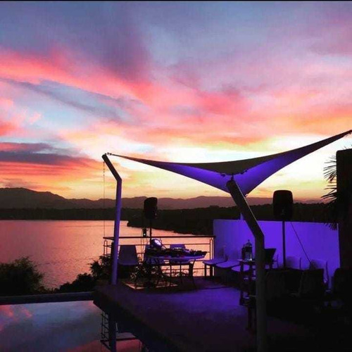 Casa En Tequesquitengo