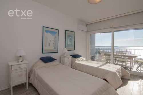 Apartamento En Venta De 3 Dormitorios En Puerto