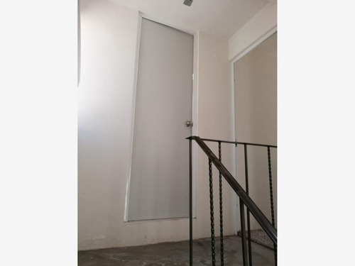 Imagen 4 de 14 de Casa Seminueva 2 Niveles Ampliable En Venta En Paseos De La Pradera Con Crédito Infonavit