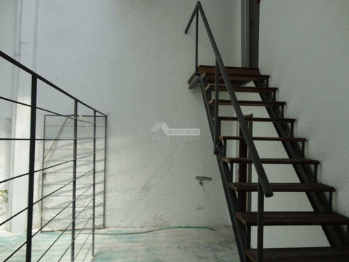 Imagen 17 de 22 de Casa La Comercial Venta 4 Dormitorios A 1 Cuadra De Arenal Grande Y Amézaga
