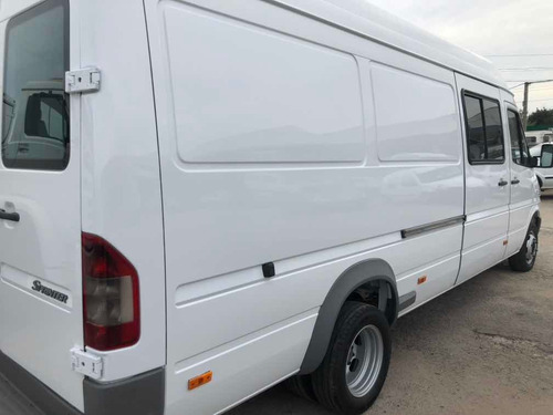 Mercedes Benz Sprinter 413