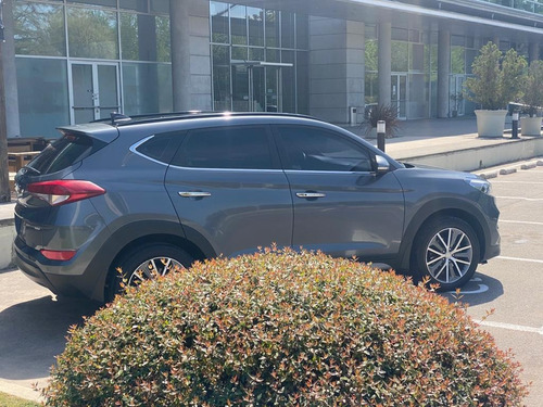 Imagen 15 de 15 de Hyundai Tucson 2.0 4x4 Premium At L16 2017