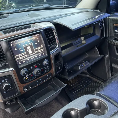 Dodge. Ram 2500