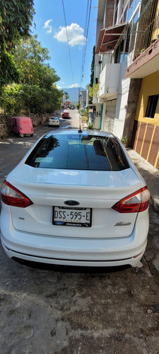 Ford Fiesta 1.6 Se Sedan Mt
