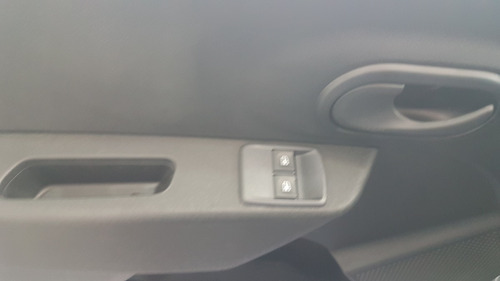 Imagen 10 de 15 de Renault Kangoo Confort 2 Asientos 1.6 En Stokc Fisico(cna)