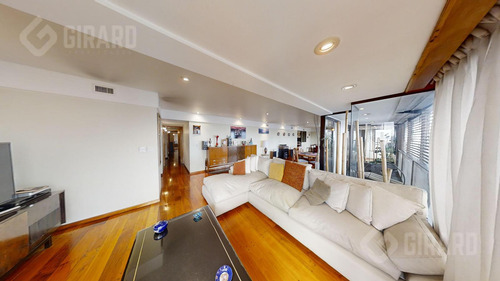Piso En Venta Con Vista Panoramica, Ubicado En La Exclusiva Diagonal Pueyrredon.
