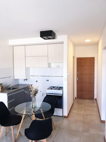 Imagen 1 de 12 de Departamento - Abasto