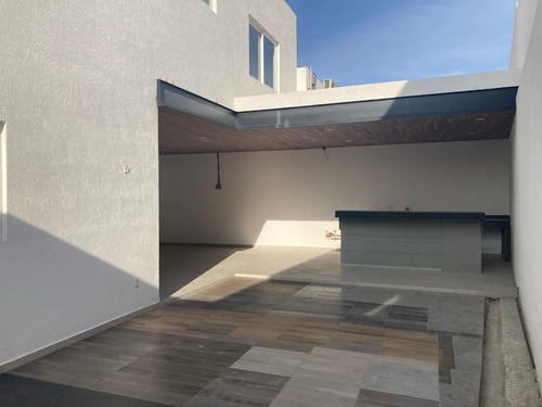Casa En Venta En Mision San Jerónimo En Queretaro
