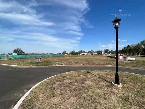 Lote En Santa Elisa Oportunidad- Acepta Automóvil Parte De Pago O Permuta