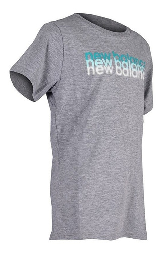 Imagen 2 de 4 de Remera New Balance Fade Essentials Niña Gris