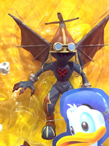 Disney Figura Kingdom Hearts Donald Y Air Soldier (nuevo)