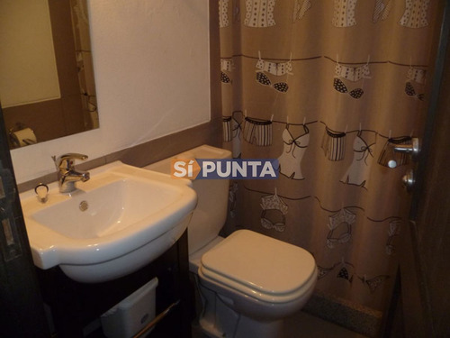 Imagen 20 de 25 de Apartamento En Alquiler La Barra