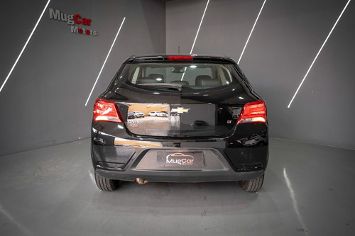 Chevrolet Onix HATCH LT 1.0 8V FlexPower 5p Mec.