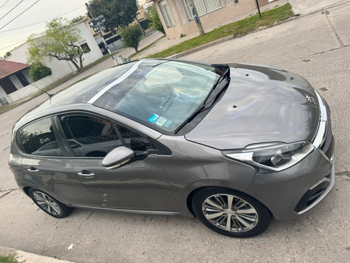 Peugeot 208 1.6 Allure Touchscreen