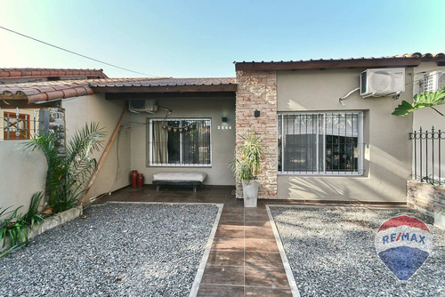 Imagen 27 de 30 de Venta Casa 3 Ambientes Ciudad Jardin Con Pileta