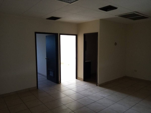 Imagen 12 de 21 de Se Renta Local Comercial En Col. Centro.