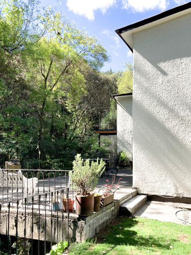 ¡una Joya En Mitad Del Bosque Pegada A Santa Fe! En Privada