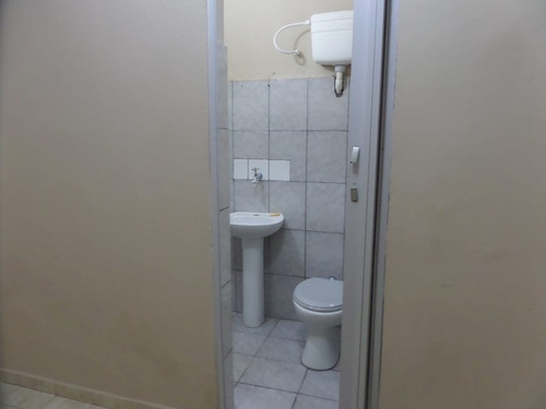 Sobrado, Pq. Dos Palmares, Osasco, 1 Dorm - 6510