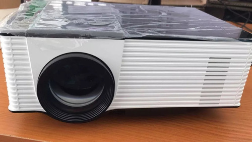 Mini Proyector Con Màxima Resoluciòn + Tv