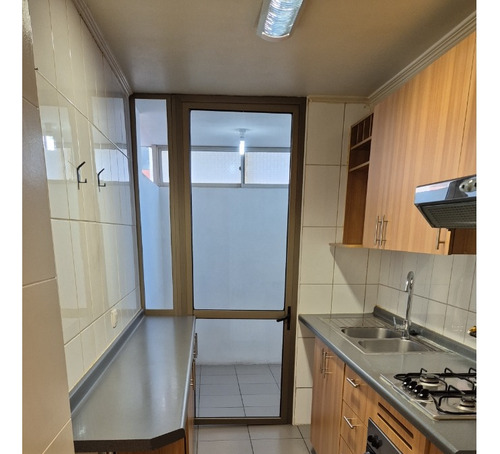 Departamento, Dos Dormitarios, Dos Baños Excelente Estado