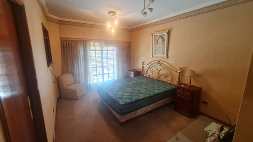 Alquiler De Casa 5 Ambientes En San Justo,