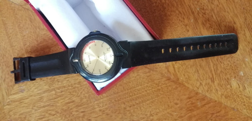 Reloj Casio Quartz (Usado)