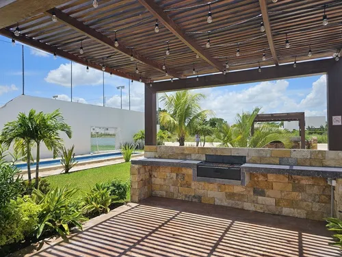 ¡una Planta! Casa En Venta En Zona Country Al Norte De Mérida