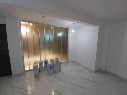 Imagen 8 de 10 de Venta Oficina En Planta Baja, Barrio Abasto, Rosario