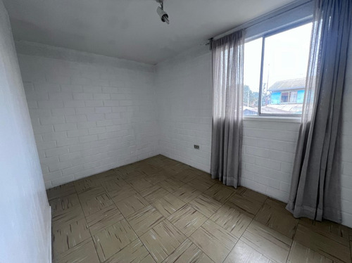 En Arriendo Casa Con Excelente Ubicación. 2d-1b. La Islita