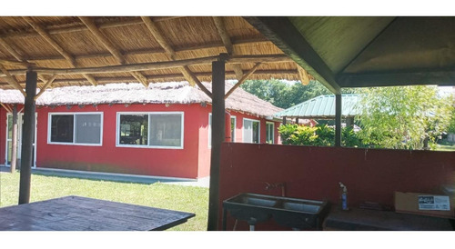 Imagen 10 de 17 de Casa 3 Amb Con Salon De Eventos Pileta